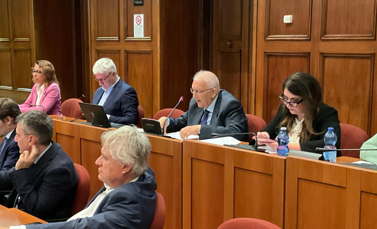 Personale in crescita così come il risultato d’Amministrazione: cala il debito