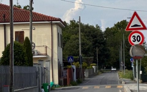 Via Brembate, dalla Provincia 300 mila euro per rimuovere i dossi irregolari
