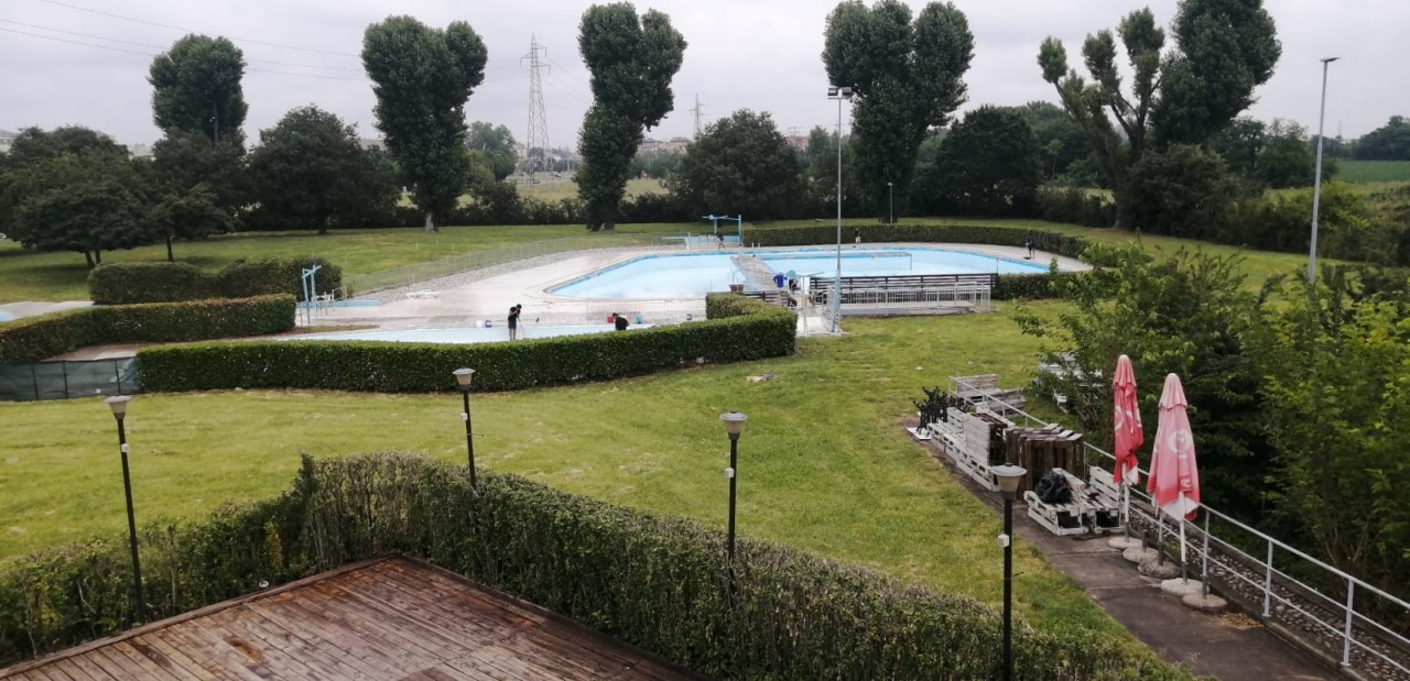 Stagione estiva assicurata: c’è la data per la riapertura della piscina all’aperto