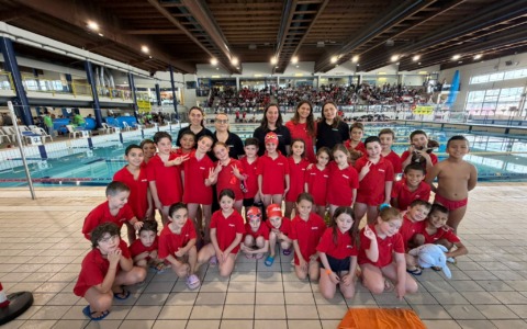Campionato regionale di nuoto Uisp: grandi successi per i “delfini” del Gis Milano