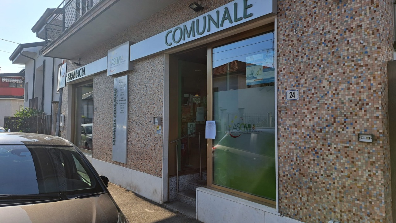 Ladri ancora in azione: tentato colpo alla farmacia comunale