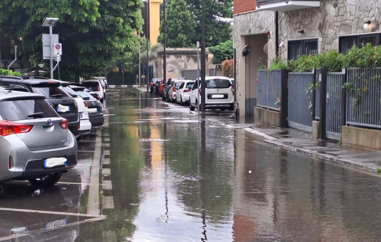 Passato il nubifragio restano le criticità per le strade finite ancora una volta sott’acqua
