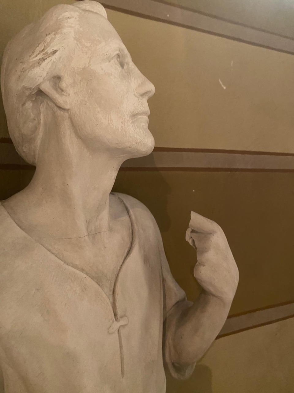 Statue danneggiate dai ladri. Servirà un mese per il restauro