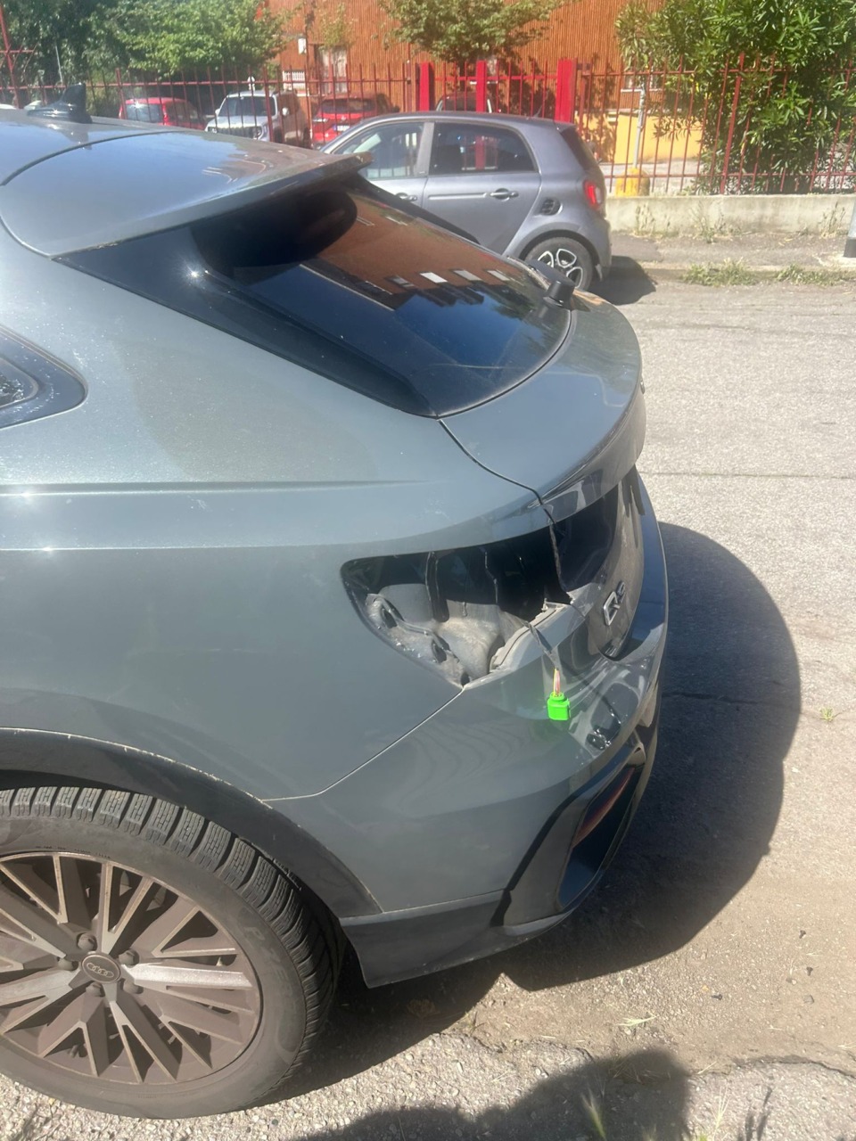 Auto prese di mira: la denuncia di Uniti per Cassina sulla videosorveglianza