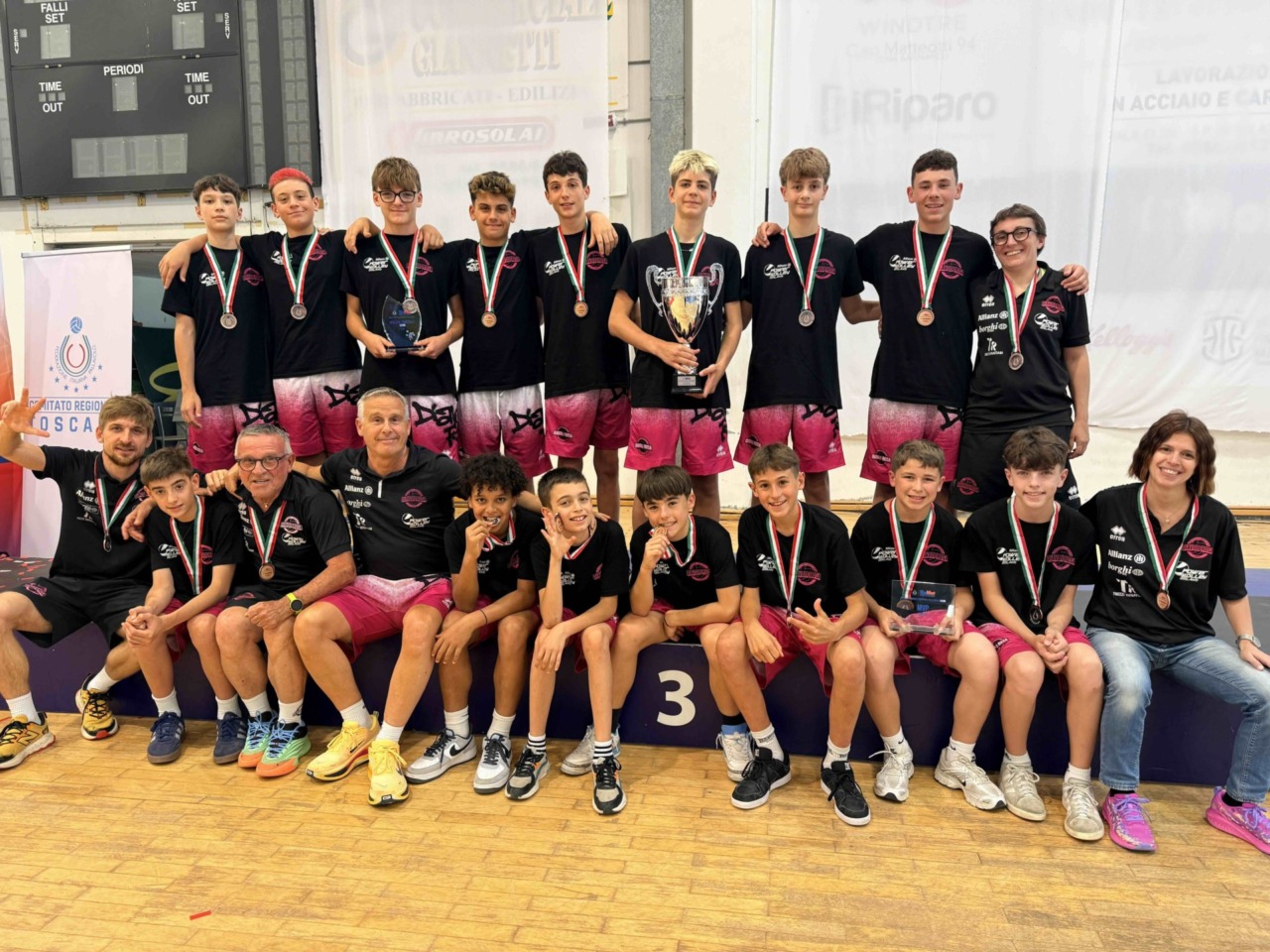 I Diavoletti Rosa sono sul podio delle migliori squadre italiane di pallavolo Under 13