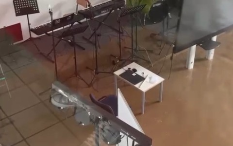 Dopo la tempesta la scuola è ko. Trasferiti gli esami di terza media in un altro Comune
