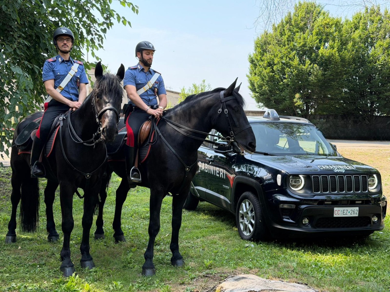 Carabinieri a cavallo ospiti speciali  del Dù Dì Country