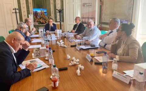 Risorse, scuole e territorio nell’incontro tra le Province e il presidente Fontana. Assente Città metropolitana