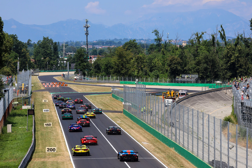 Partito all’Autodromo l’ACI Racing Weekend