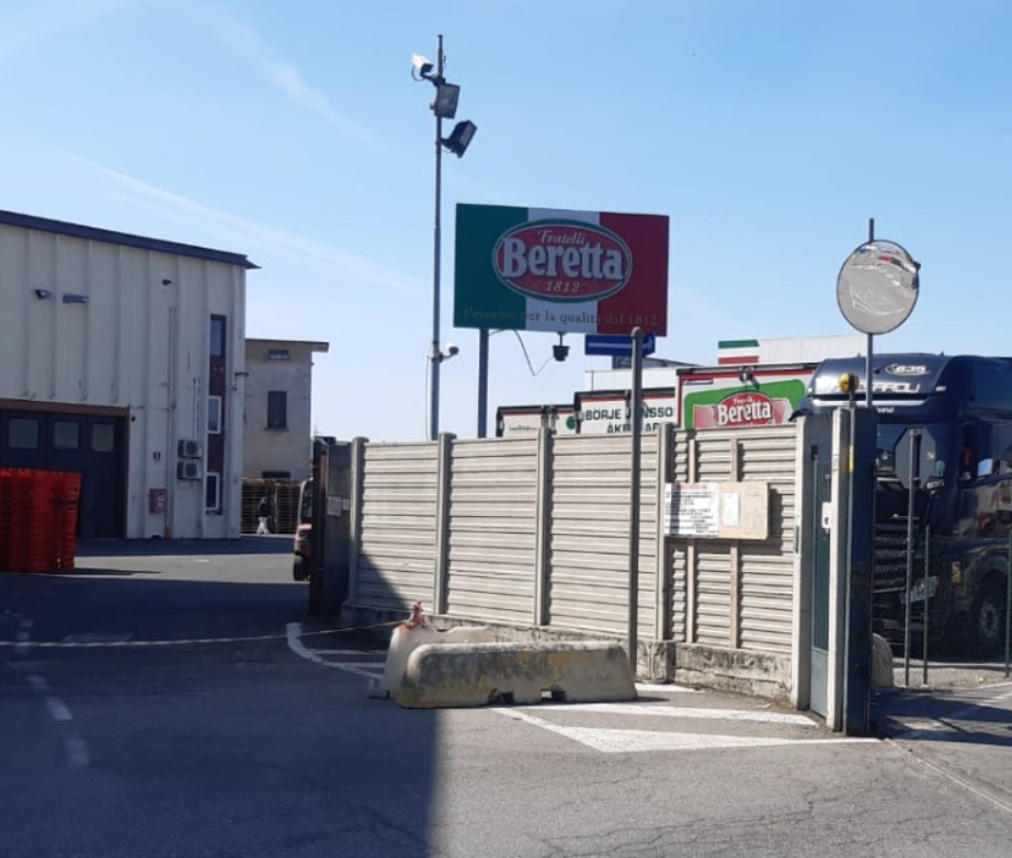 Stop ai lavoratori in appalto alla Beretta. Da lunedì iniziano le assunzioni