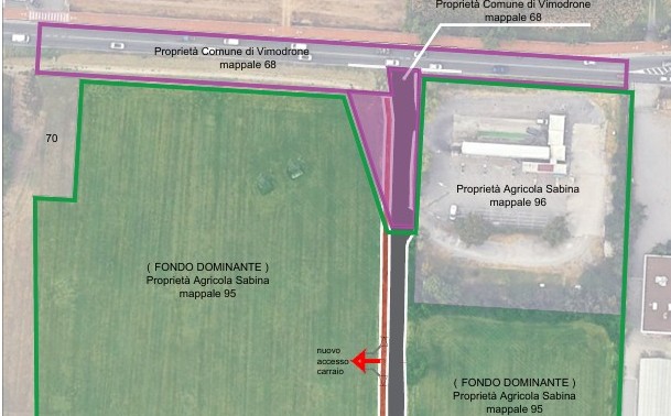 Basta camminate nel fango: una pista ciclopedonale per gli studenti che vanno in università
