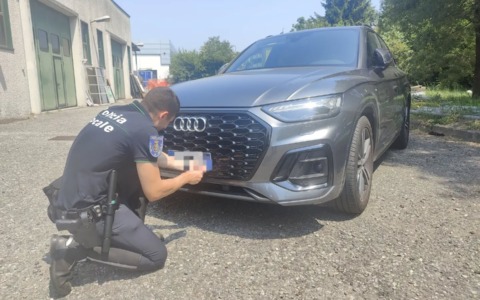 Acquista un’auto senza sapere che era rubata: denunciato per ricettazione