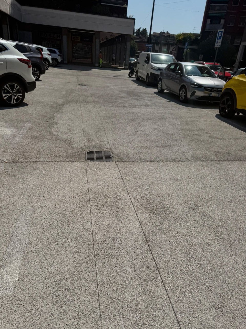 Parcheggio fatto e rifatto, ma Fratelli d’Italia torna ad attaccare: “E’ da rifare ancora”