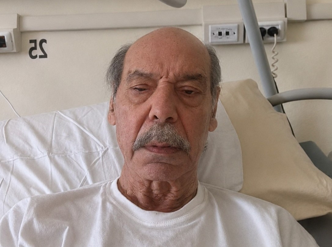 Ricoverato in ospedale senza aria condizionata né ventilatori: “Boccheggiamo”