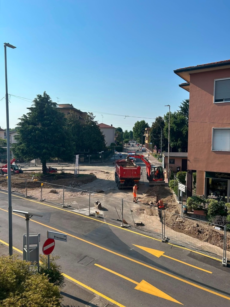 Il mercato di Liscate cambia “casa”: bancarelle trasferite in via IV Novembre