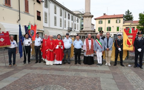 Tradizionale festa del Santo Patrono di Melzo. E a settembre si celebra la Parrocchia delle Stelle