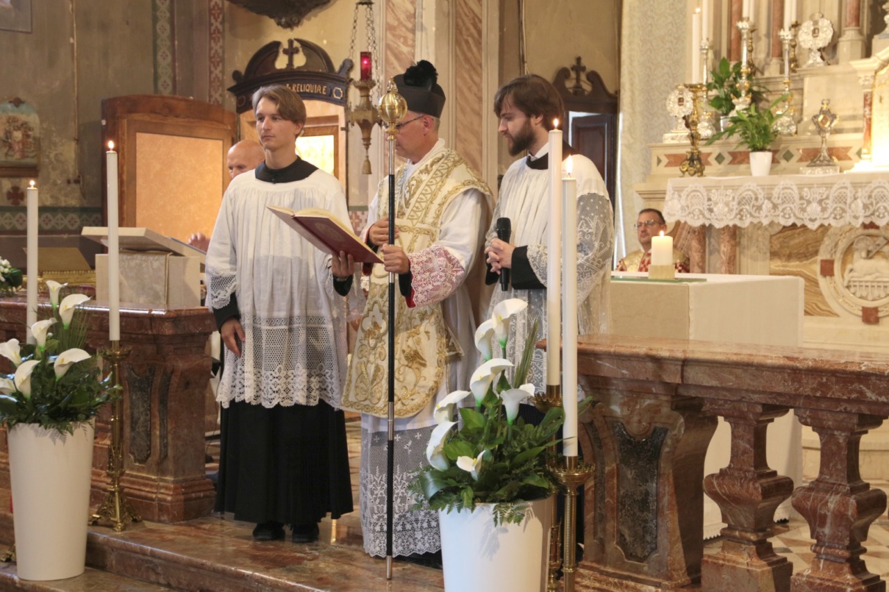 Grande festa per l’amato Santuario di Santa Maria delle Stelle