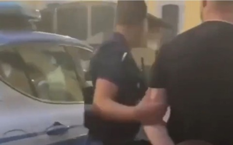 Truffa dell’incidente, arrestato falso carabiniere: “Sua figlia ha investito un bambino”