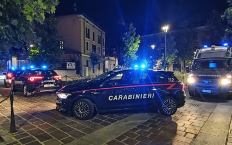 Maxi controllo dei Carabinieri: tre arresti, una denuncia e sequestri di droga
