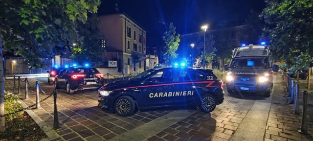 Maxi controllo dei Carabinieri: tre arresti, una denuncia e sequestri di droga
