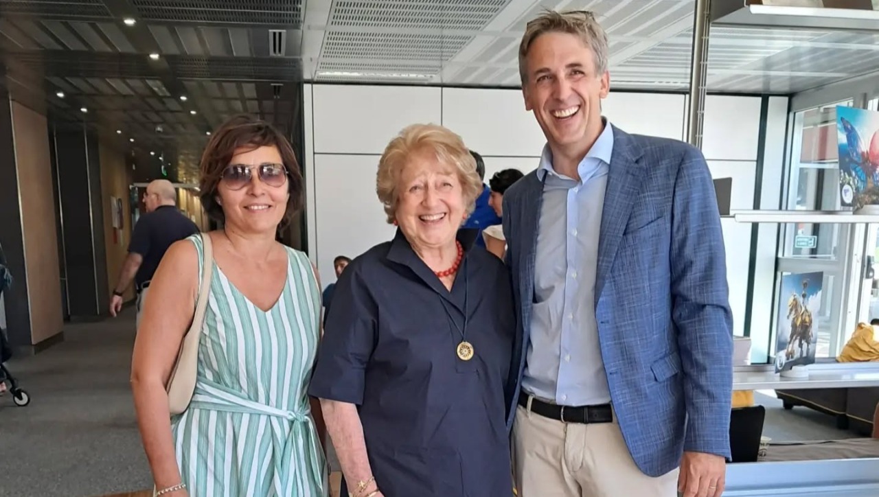 Donazione al Comune: 18 borse di studio dedicate alla memoria del patron della Cgt
