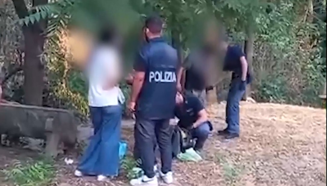Maxi operazione nei parchi di Milano: 2mila persone controllate, 12 denunce e tre arresti