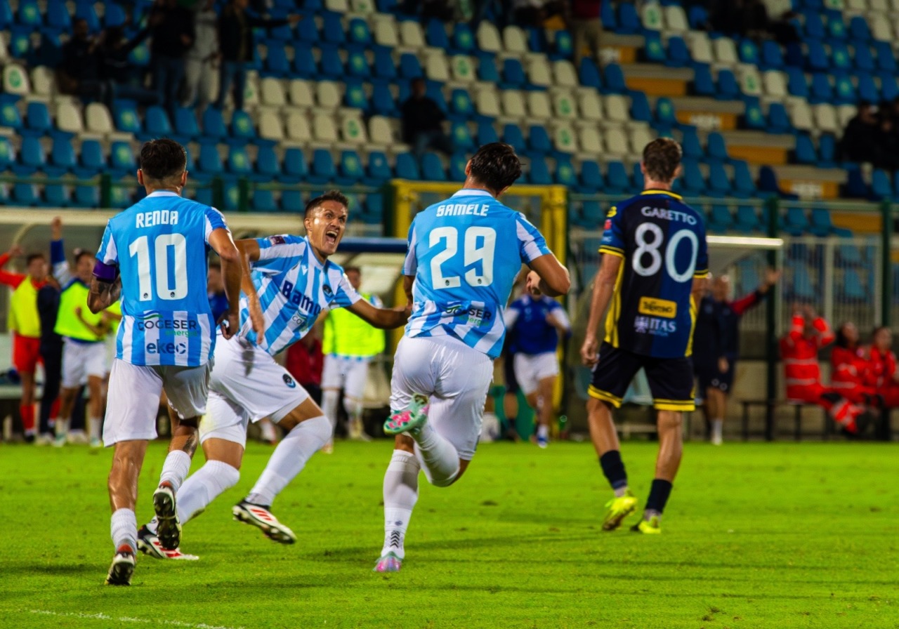 La Giana è viva: lotta, gioca un gran secondo tempo e ferma il Trento sul 2-2