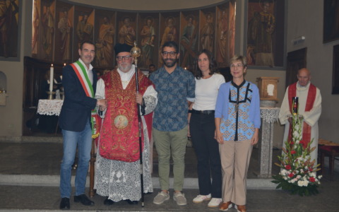 “Questo amore reciproco non svanirà mai, grazie di cuore”: Liscate saluta don Roberto Nolli prima della partenza