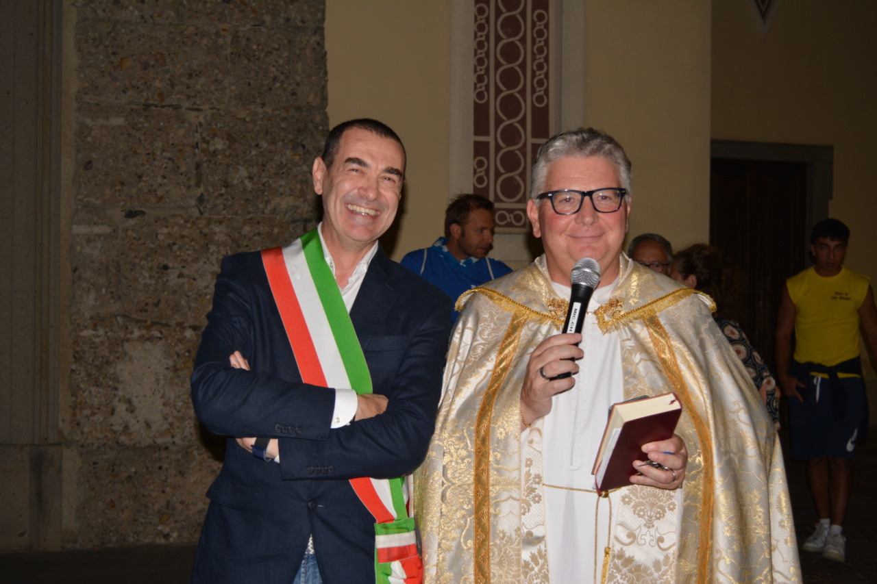 Il Palio di Liscate avrà un sapore speciale: l’ultimo di don Roberto Nolli
