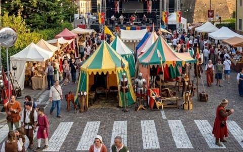 Teatro, musica, cucina e molto altro: è tutto pronto per la festa del paese 2026