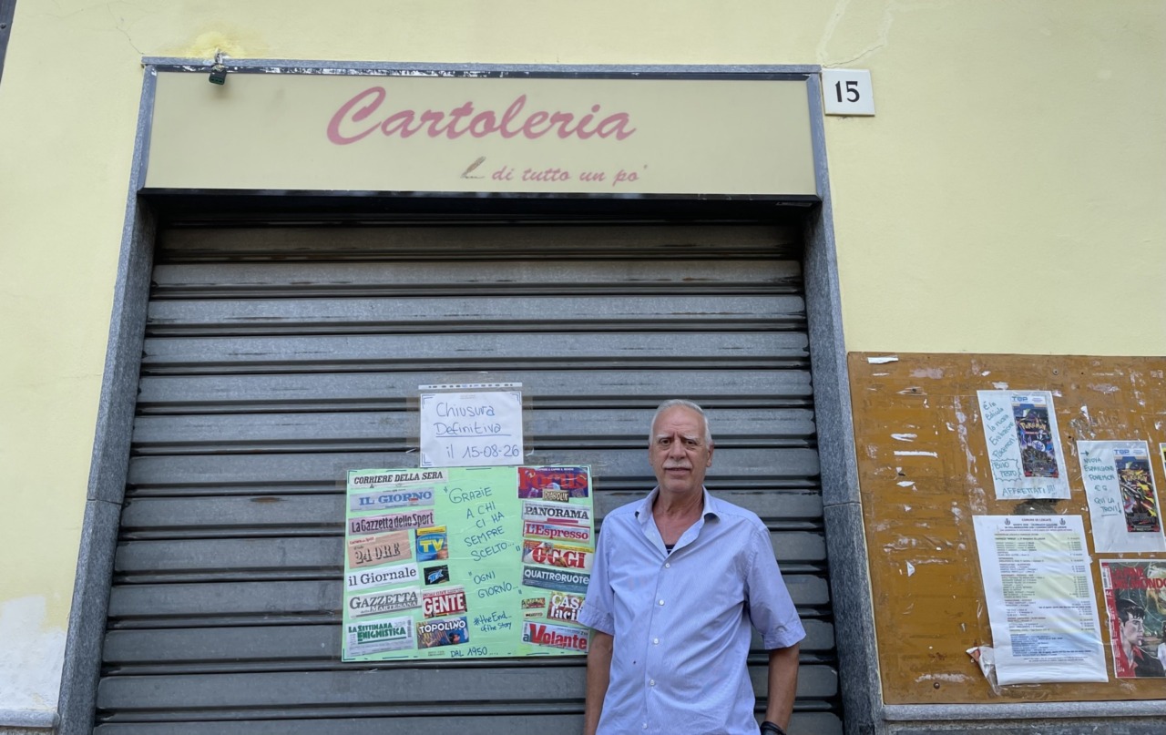 Dopo 75 anni si abbassa la serranda dell’ultima edicola del paese: ha chiuso la storica bottega Micci