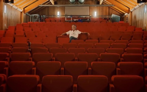 Restyling al Teatro Cascina Commenda: 117 mila euro per le nuove sedute