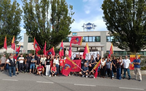 L’azienda conferma i licenziamenti: nuovo presidio dei lavoratori alla Mapal di Gessate