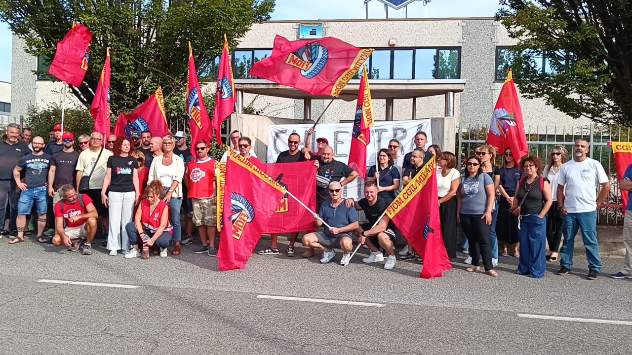 Lavoratori Mapal in sciopero contro i licenziamenti e la delocalizzazione in Germania
