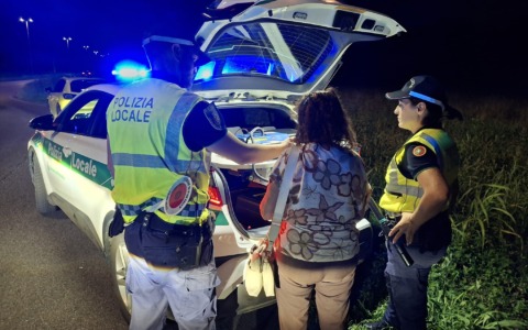 Controlli straordinari della Polizia Locale: etilometro e verifiche sui documenti