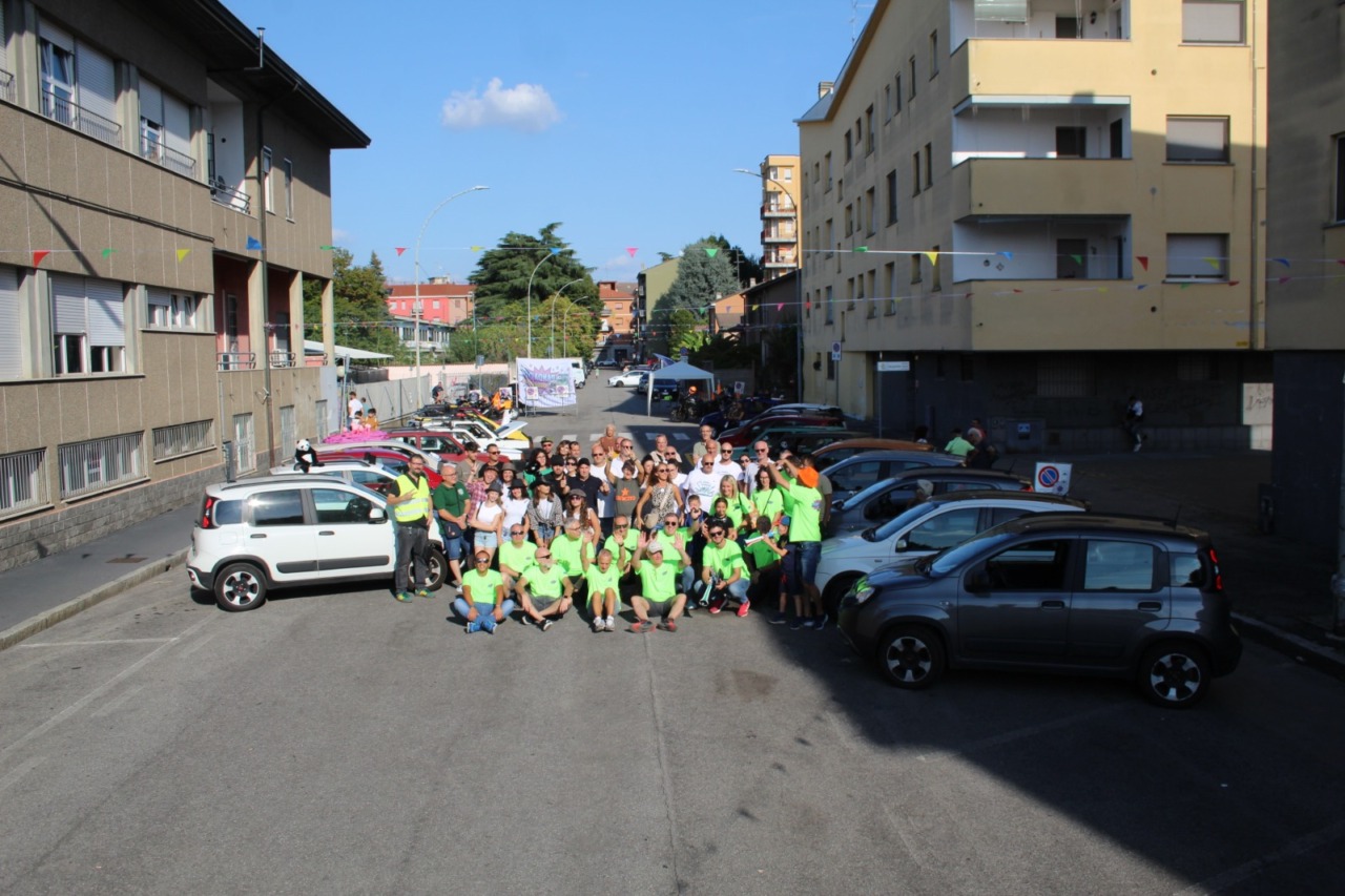 Alla festa patronale una colorata e scatenata invasione di… Panda