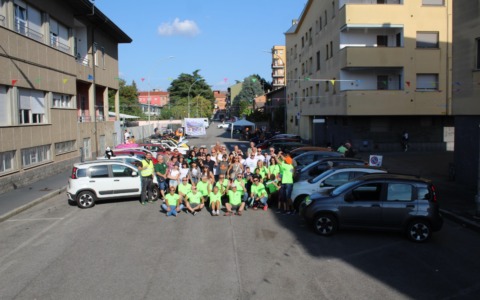 Alla festa patronale una colorata e scatenata invasione di… Panda