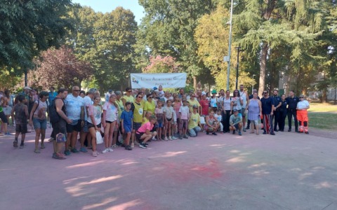 Paint Walking, Vignate festeggia dieci anni in una nuvola di colori