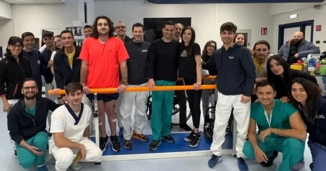 Al San Raffaele tornano a camminare 4 persone con lesione midollare completa