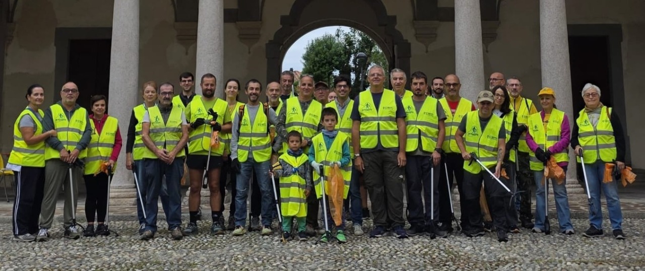 CamminiAmo, RaccogliAmo, PartecipiAmo: più di trenta volontari in azione per prendersi cura della città