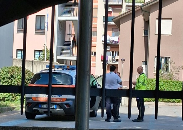 Spray al peperoncino a scuola, momenti di paura. Alunni intossicati
