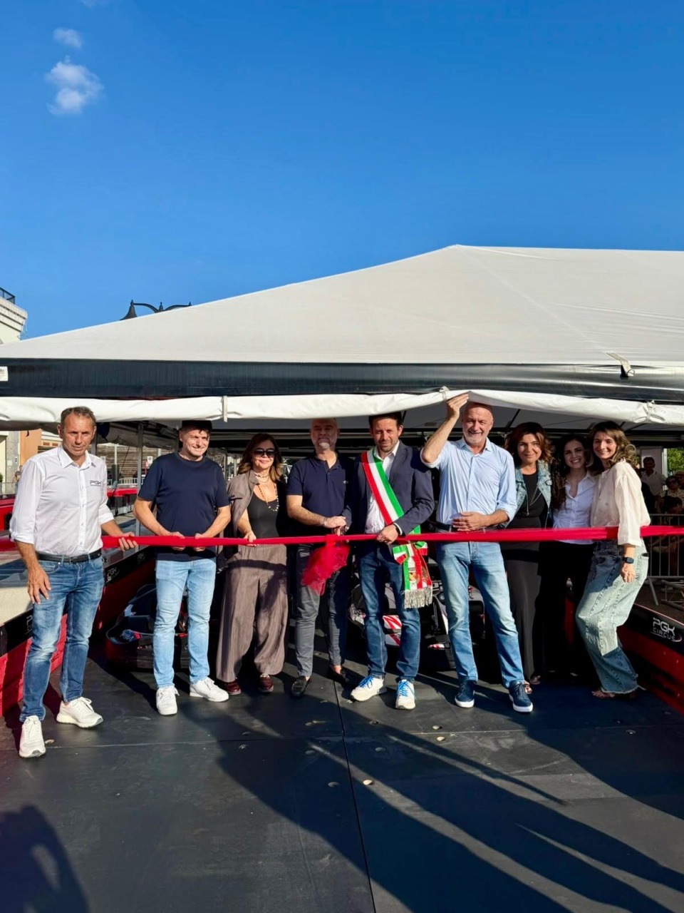 Taglio del nastro per la pista da kart de La Corte Lombarda con il campione F1 Fisichella