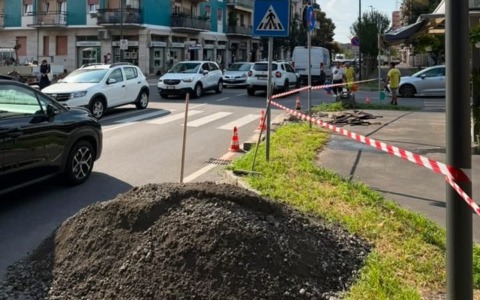 Semaforo con radar “salva-pedoni” e incrocio rialzato per mettere in sicurezza viale Lombardia