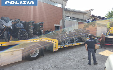 Rubavano moto in tutta la Lombardia: trovato il loro magazzino, denunciate tre persone