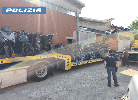 Rubavano moto in tutta la Lombardia: trovato il loro magazzino, denunciate tre persone