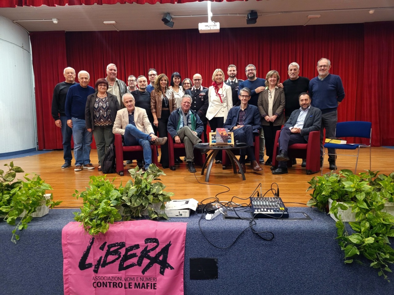 Mafie in Lombardia: il tema arriva in sala consiliare con Nando Dalla Chiesa