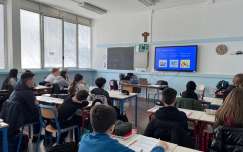 Un ponte culturale tra la scuola e l’Europa all’Istituto Rita Levi Montalcini