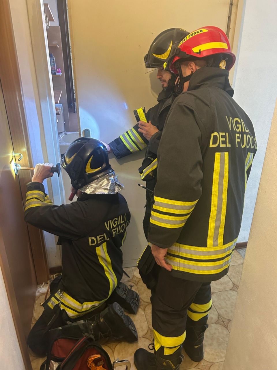 Fuga di gas in un’abitazione. Provvidenziale intervento della Polizia Locale
