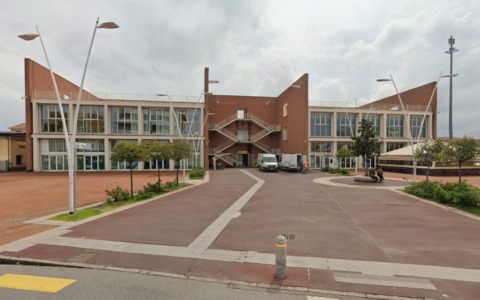 Un nuovo spazio a disposizione del territorio: via libera all’uso della sala polifunzionale alla stazione