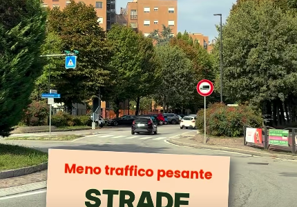 Stop ai camion in via Morandi traffico deviato